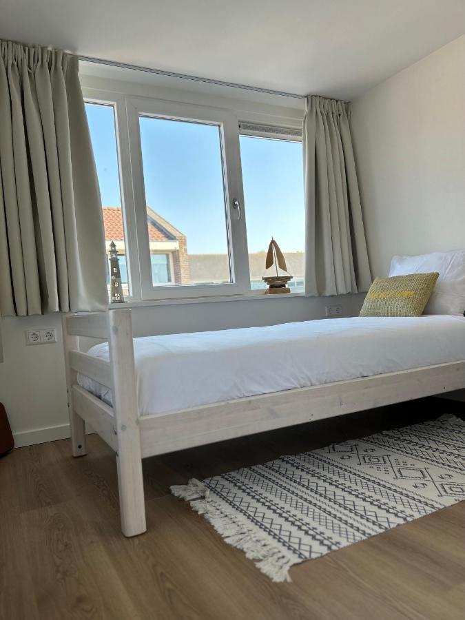 Paris - Volledig Vernieuwd, Free Parking Noordwijk